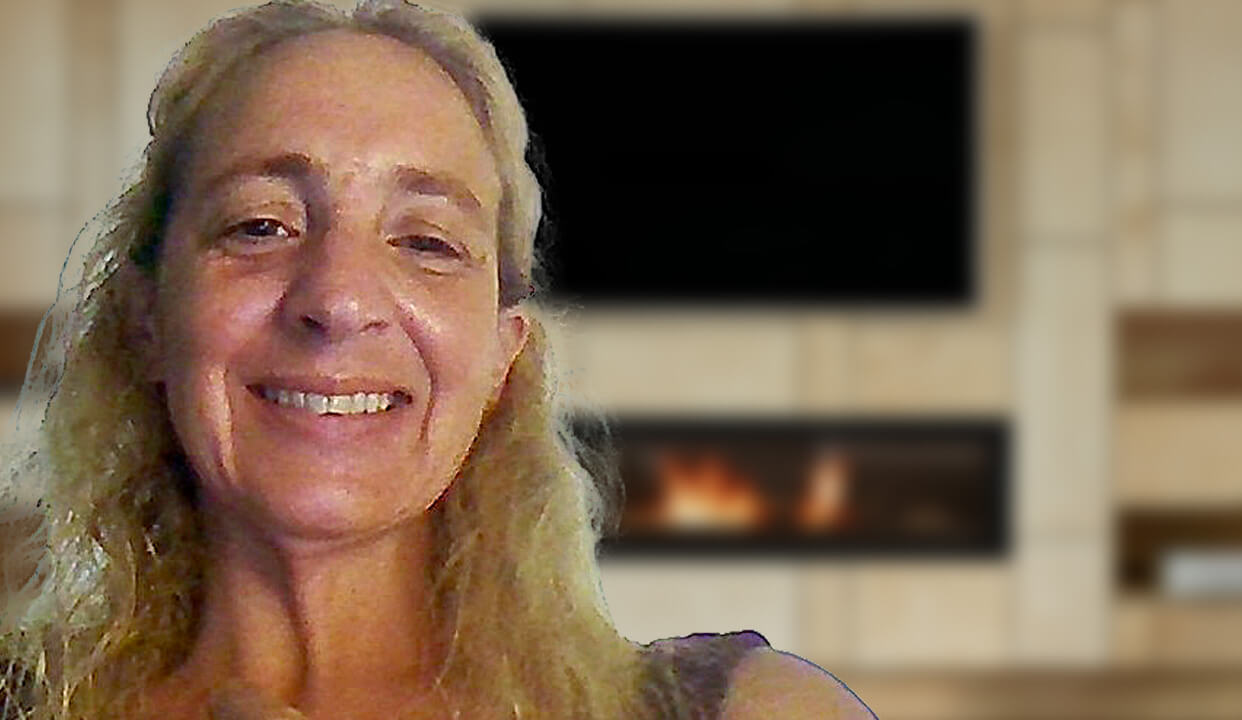 MIRANDA PIERCE